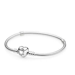 Pandora Moments Heart Clasp Chain Bracelet